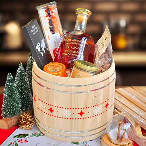 - Festive Gift With Wine And Gourmet Hamper Delivery In Cannes | Gourmet Bliss Christmas Wine Hamper 